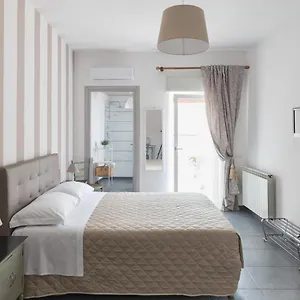  Bed & Breakfast Vicolo Garibaldi Italia